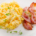 Scrambled eggs e bacon