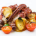 Insalata di polpo con patate, pomodorini e olive
